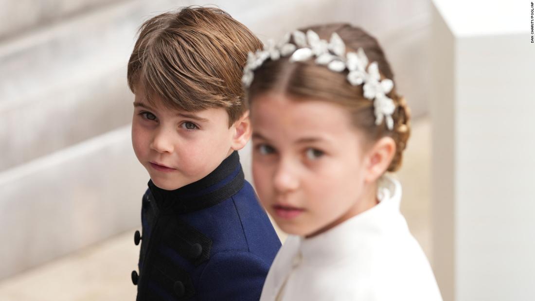 Prince Louis and Princess Charlotte, two of the King&#39;s grandchildren, arrive for the coronation.