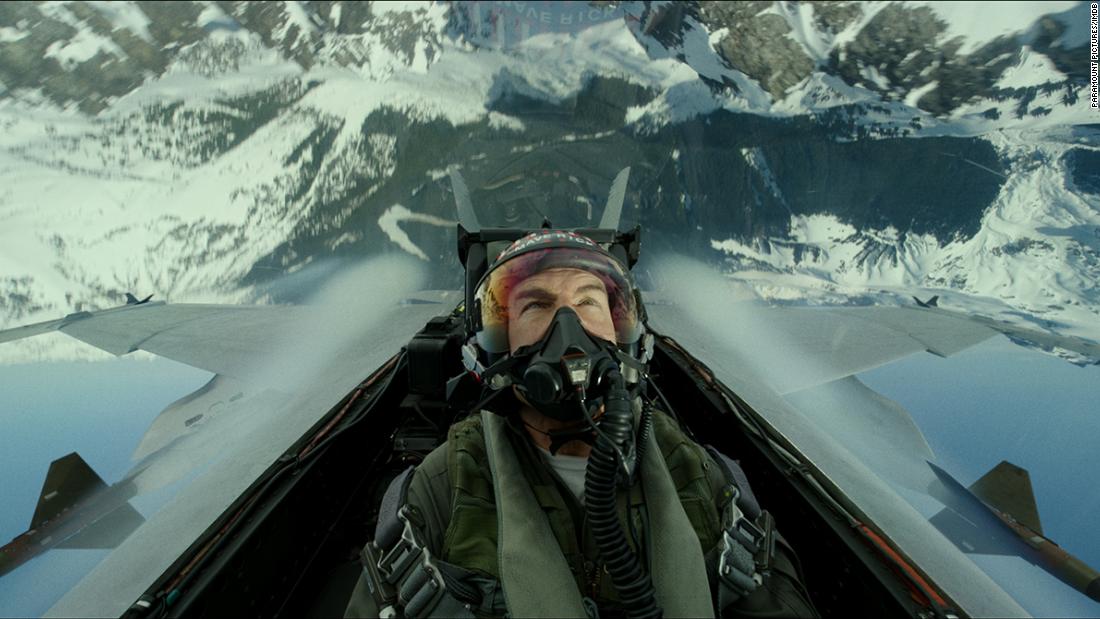 Tom Cruise flew the 'Top Gun: Maverick' jet during the MTV Movie & TV ...
