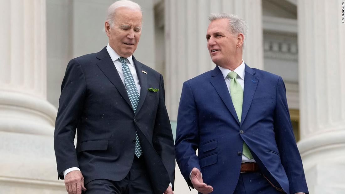 Live updates: Biden and McCarthy meet to discuss US debt ceiling