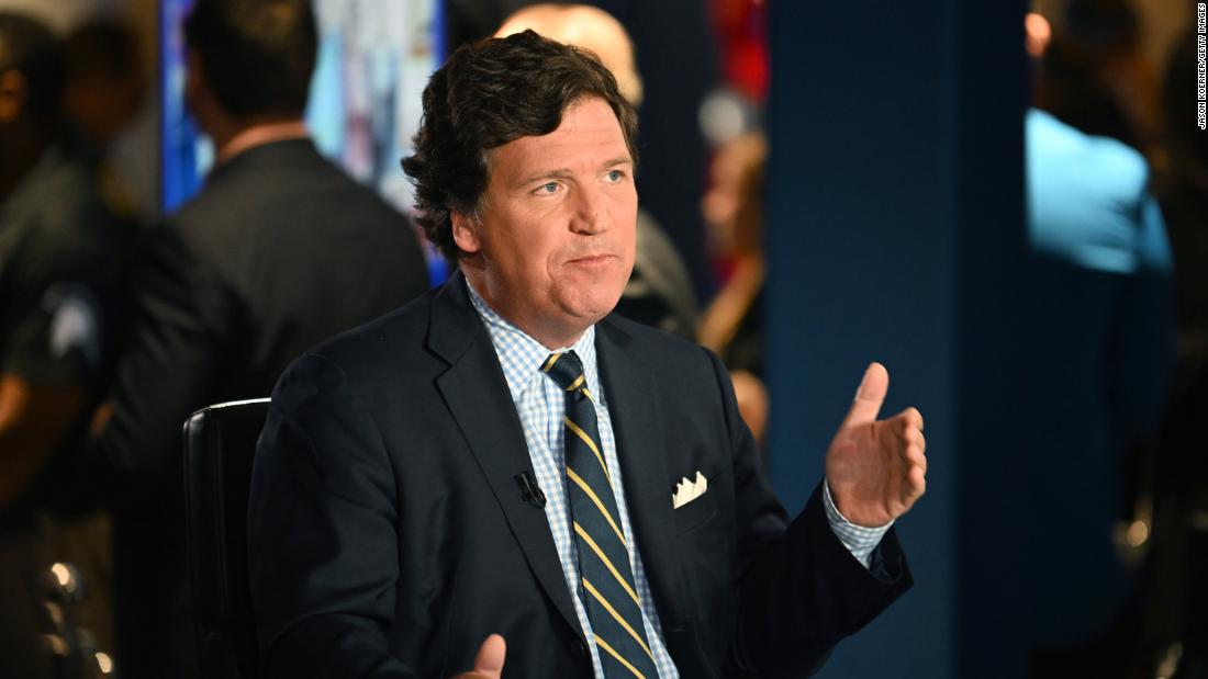 A Un Mes De Su Salida De Fox News, Tucker Carlson Lanza Un Programa En ...