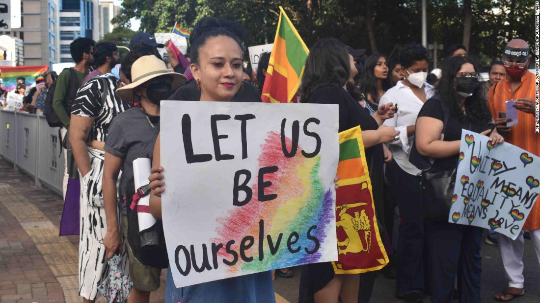 Mahkamah Agung Sri Lanka membuka jalan bagi dekriminalisasi homoseksualitas