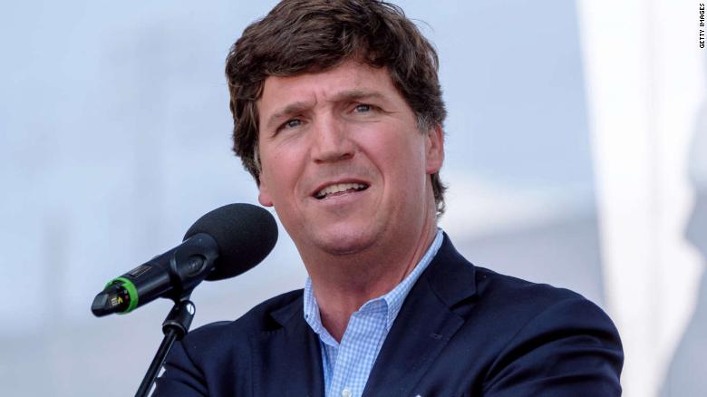 Tucker Carlson announces he's relaunching his show on Twitter