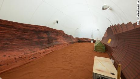 Mars on Earth: NASA researchers will spend a year living in a simulated habitat