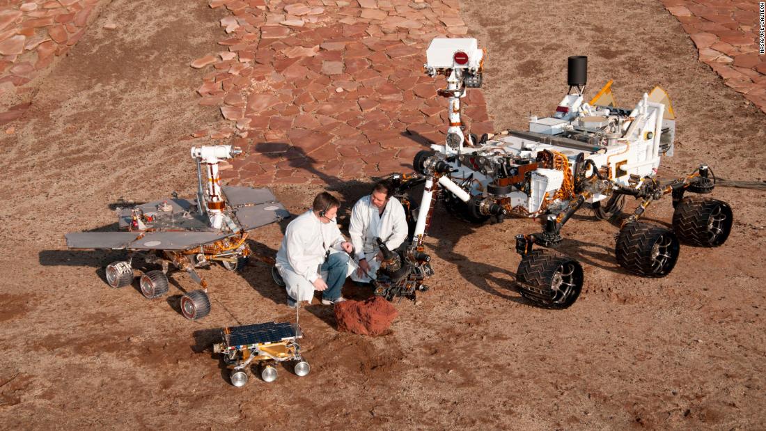 Lunar rovers offer insight into what&#39;s possible for rovers on Mars. Here engineers Matt Robinson, left, and Wesley Kuykendall, are pictured with three generations of Mars rovers developed at NASA&#39;s Jet Propulsion Laboratory, Pasadena.
