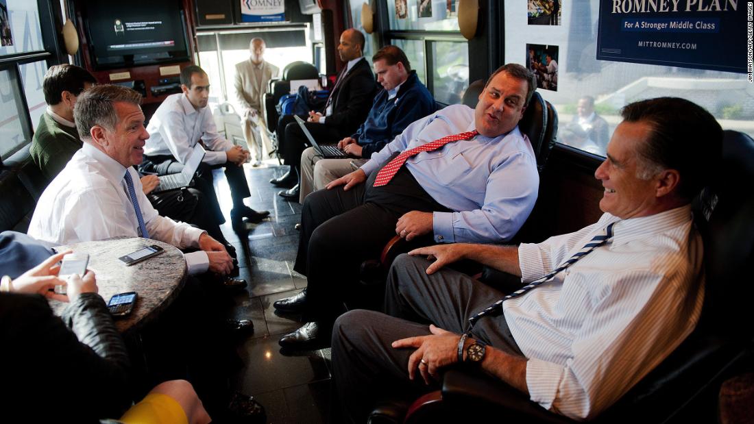 Christie talks to Mitt Romney aboard Romney&#39;s campaign bus in October 2012. He was among those vetted to be Romney&#39;s running mate, but Romney ultimately went with US Rep. Paul Ryan. 