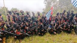 230526221004 papua rebels threat shoot new zealand pilot hp video Philip Mehrtens: Papua rebels threaten to shoot New Zealand hostage