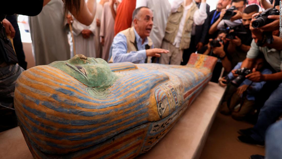 Ancient tombs and large mummification workshops unearthed in Egypt