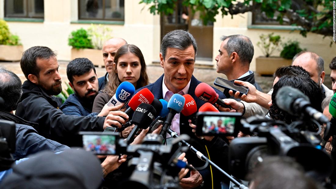 Spanish PM calls snap elections after setbacks in local polls