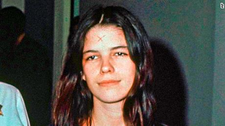Leslie Van Houten is seen in a Los Angeles lockup in this March 29, 1971, file photo.