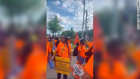 Dollar General workers and their allies are rallying Wednesday outside Dollar General&#39;s headquarters in Goodlettsville, Tennessee, ahead of the company&#39;s annual shareholder meeting.