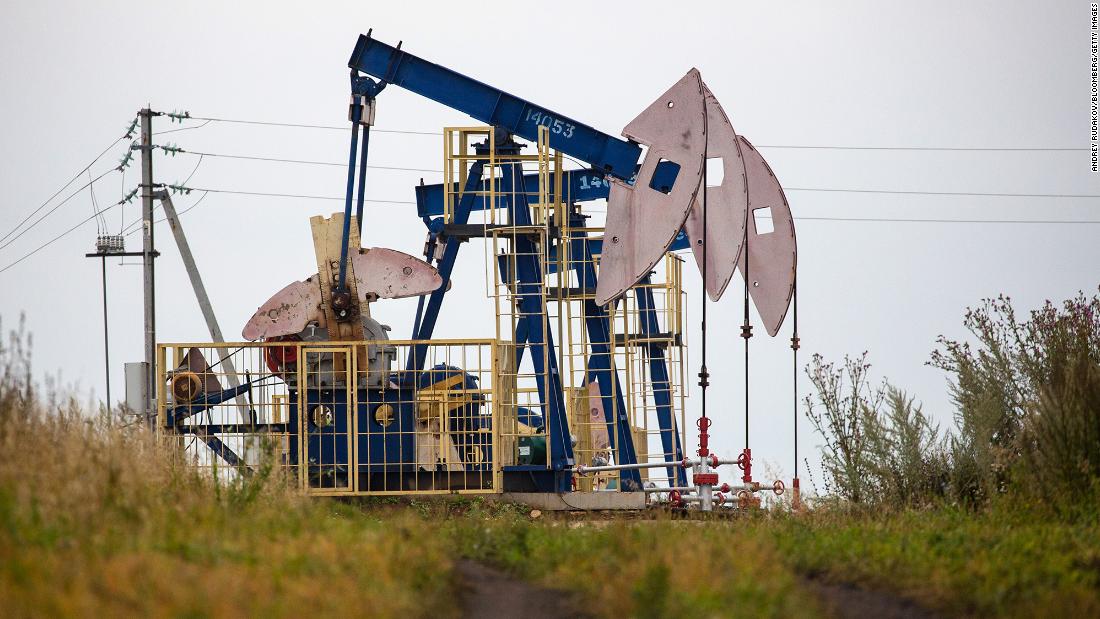 Saudi Arabia to slash oil production again as OPEC+ extends supply curbs