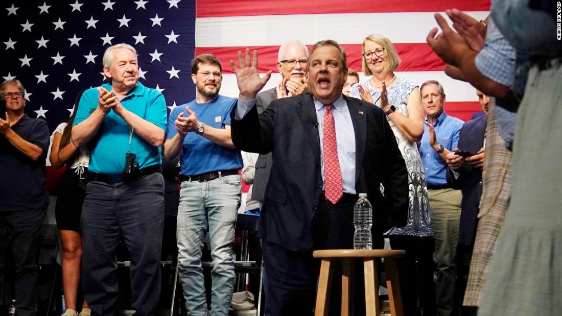 Christie waves to people in Manchester, New Hampshire, as he &lt;a href=&quot;https://www.cnn.com/2023/06/06/politics/chris-christie-2024-announcement/index.html&quot; target=&quot;_blank&quot;&gt;announces his presidential run&lt;/a&gt; in June 2023.