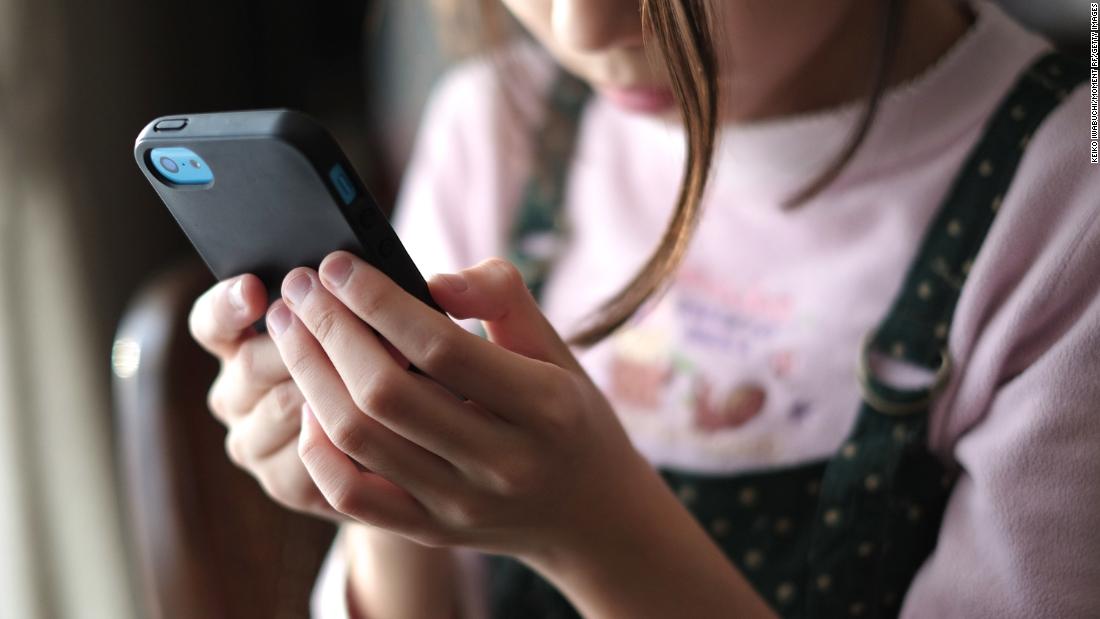 NextImg:Louisiana lawmakers approve parental consent bill for kids' social media use and other online services