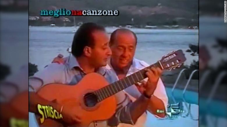 Watch some of Berlusconi&#39;s iconic moments 