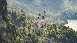 230615135046 neuschwanstein castle germany 0615 restricted hp video An American tourist has died following an attack near Germany's Neuschwanstein Castle