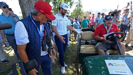 US Open: Cameron Young&#39;s tee shot remarkably lands in ball holder of golf cart