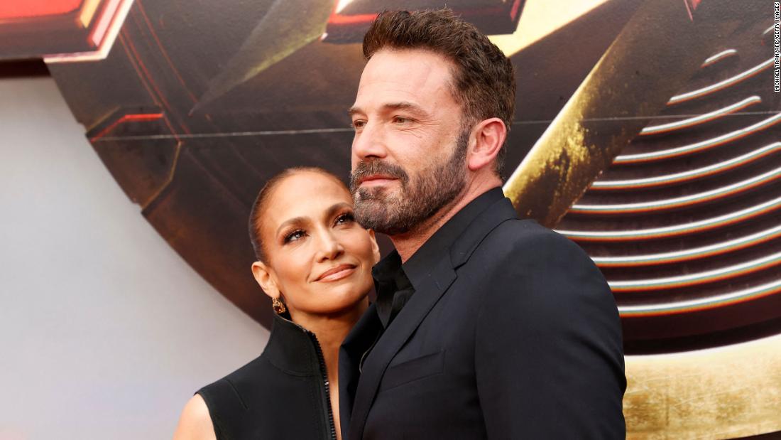 NextImg:Ben Affleck's abs put on display by Jennifer Lopez in wild Father's Day tribute
