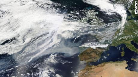 Smoke from Canada&#39;s record-breaking fire season has crossed the northern Atlantic and is now impacting portions of western Europe, according to the UK Met Office.
