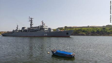 The Russian navy&#39;s training class ship Perekop sailed into Havana on Tuesday. 