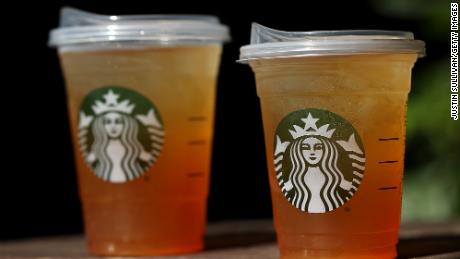 Cold drinks made up 75% of Starbucks&#39; beverage sales last quarter.   