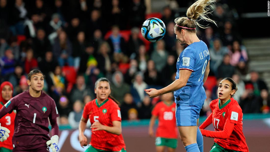 France&#39;s Eugénie Le Sommer heads the ball for her team&#39;s fourth goal — and her second of the match — against Morocco. 