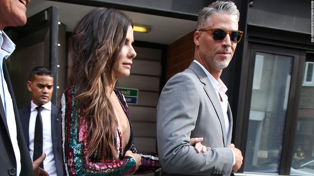 Sandra Bullock pierde a su pareja Bryan Randall tras una batalla contra ...