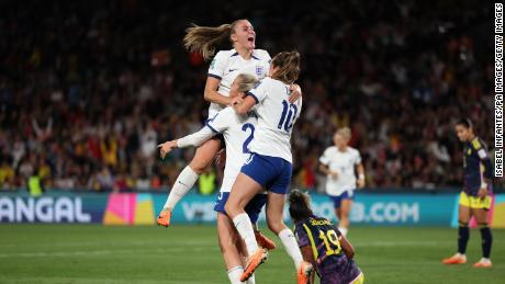 England reached the Women&#39;s World Cup semifinals after narrowly beating Colombia.