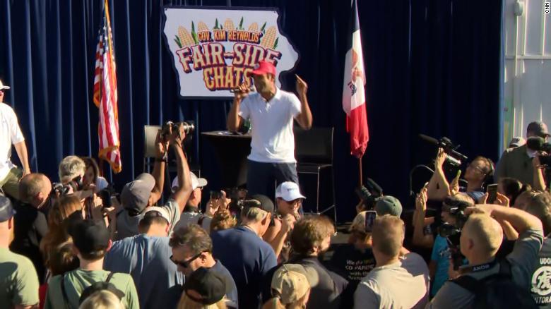See GOP presidential candidate rap Eminem at Iowa State Fair