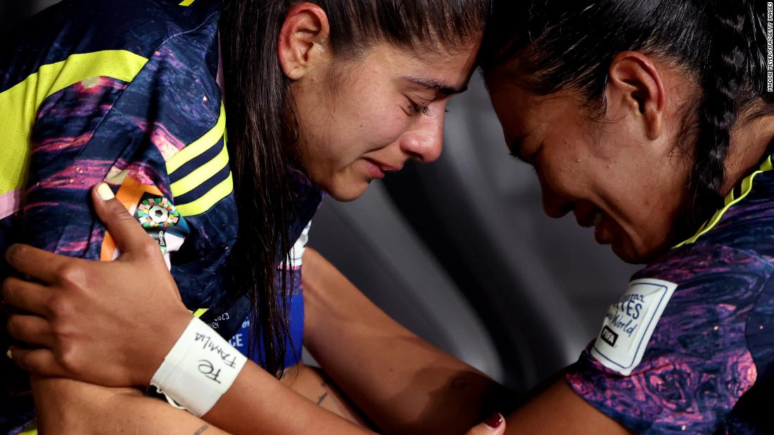 Colombia&#39;s Catalina Usme and Daniela Arias are dejected after the loss to England.
