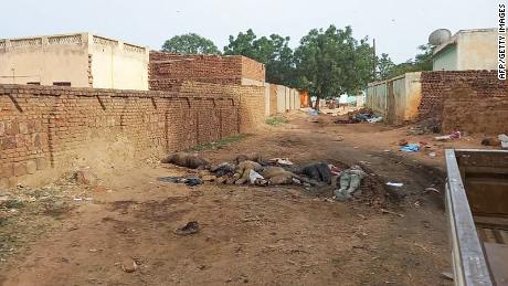 UN investigates reports of 13 mass graves in Sudan&#39;s Darfur region