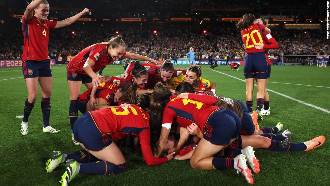 Spanish players celebrate after winning the Women&#39;s World Cup final on Sunday, August 20.