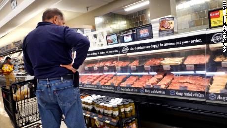 US consumers&#39; mood soured at the end of summer on inflation worries