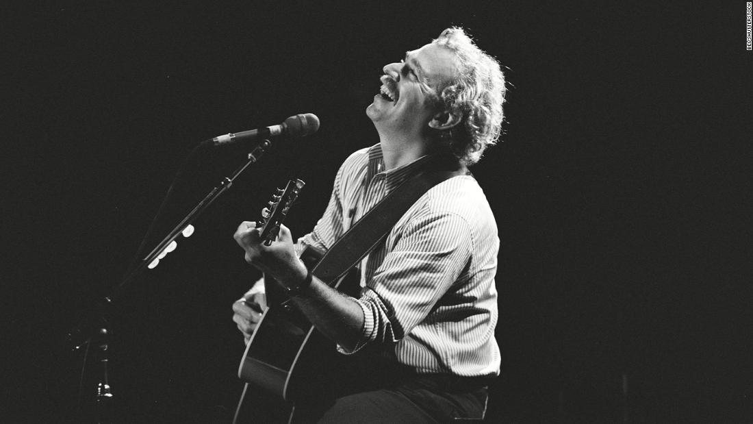 Jimmy Buffett performs in Los Angeles in 1982.