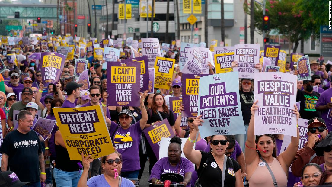 NextImg:Kaiser Permanente workers are on strike