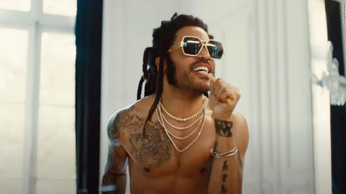 Lenny Kravitz flaunts his manliness in almost uncomfortably sexy new music video CNN.com – RSS Channel