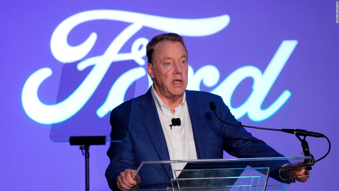 Bill Ford calls on striking workers to ‘stop this now’ CNN.com – RSS Channel