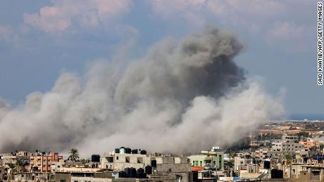 TOPSHOT - Smoke billows after an Israeli air strike in Rafah in the southern Gaza Strip on October 16, 2023. The death toll from Israeli strikes on the Gaza Strip has risen to around 2,750 since Hamas&#39;s deadly attack on southern Israel last week, the Gaza health ministry said October 16. Some 9,700 people have also been injured as Israel continued its withering air campaign on targets in the Palestinian coastal enclave, the Hamas-controlled ministry added. (Photo by SAID KHATIB / AFP) (Photo by SAID KHATIB/AFP via Getty Images)