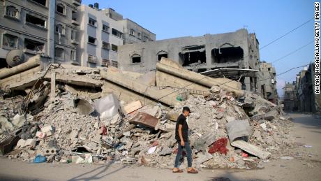 &#39;There is no way I can leave family members behind&#39;: Palestinian-Americans in Gaza face unthinkable choice 