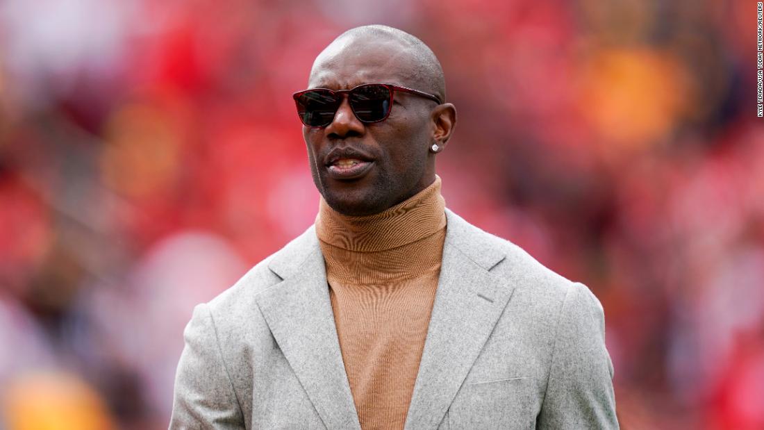 Pro Football Hall of Famer Terrell Owens hit by car following argument, sheriff’s department says CNN.com – RSS Channel