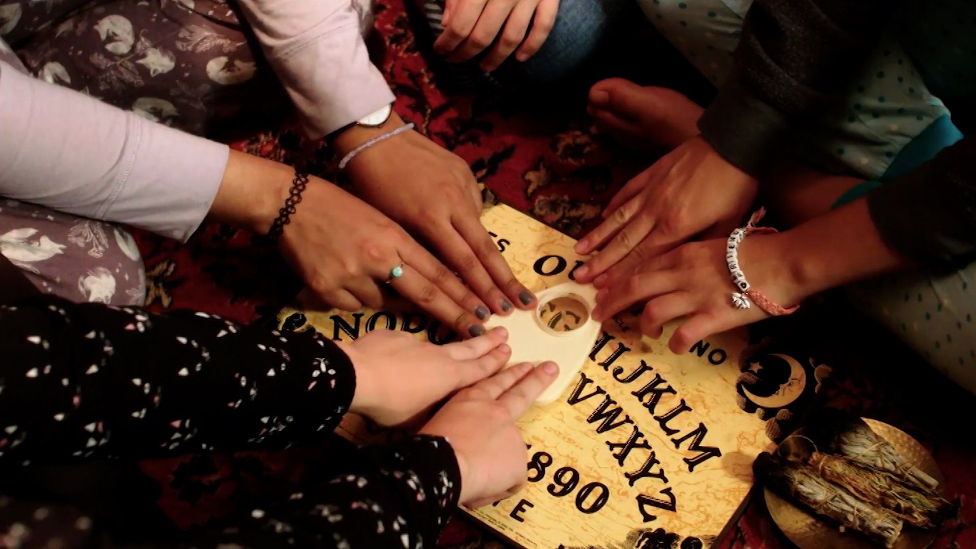 Il museo delle tavole Ouija - Frizzifrizzi