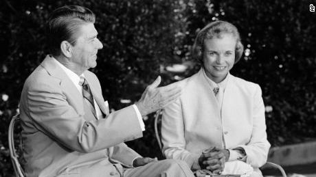 President Reagan presents his Supreme Court nominee Sandra Day O&#39;Connor to members of the press, July 15, 1981, in the Rose Garden at the White House prior to the start of a meeting between the two which took place in the Oval Office.  (AP Photo)