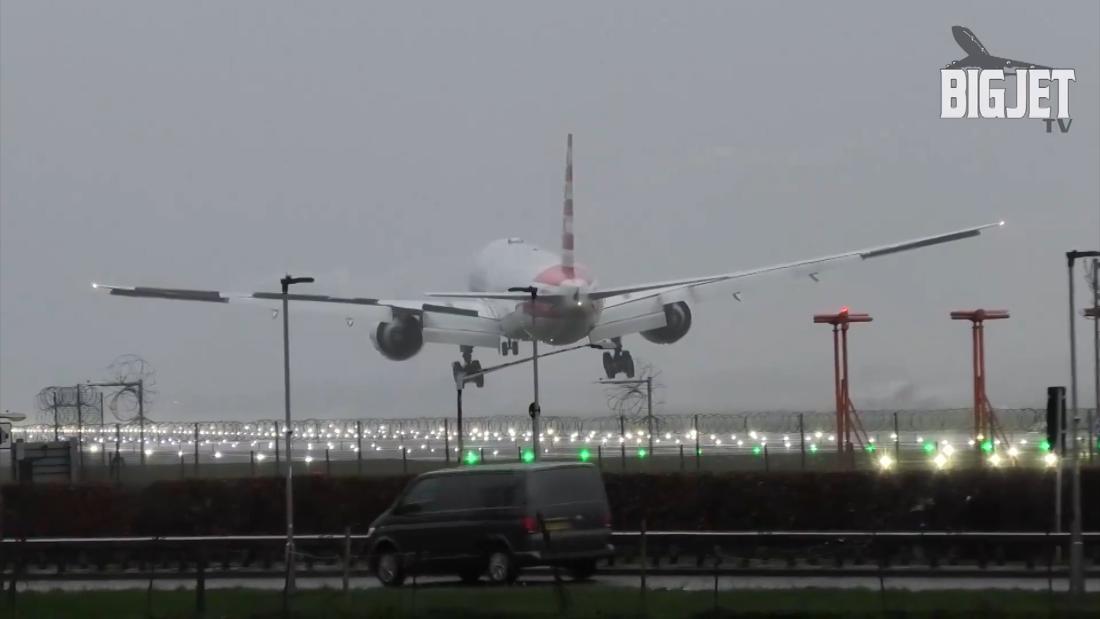 Airplane bounces along Heathrow runway during Storm Gerrit CNN.com – RSS Channel