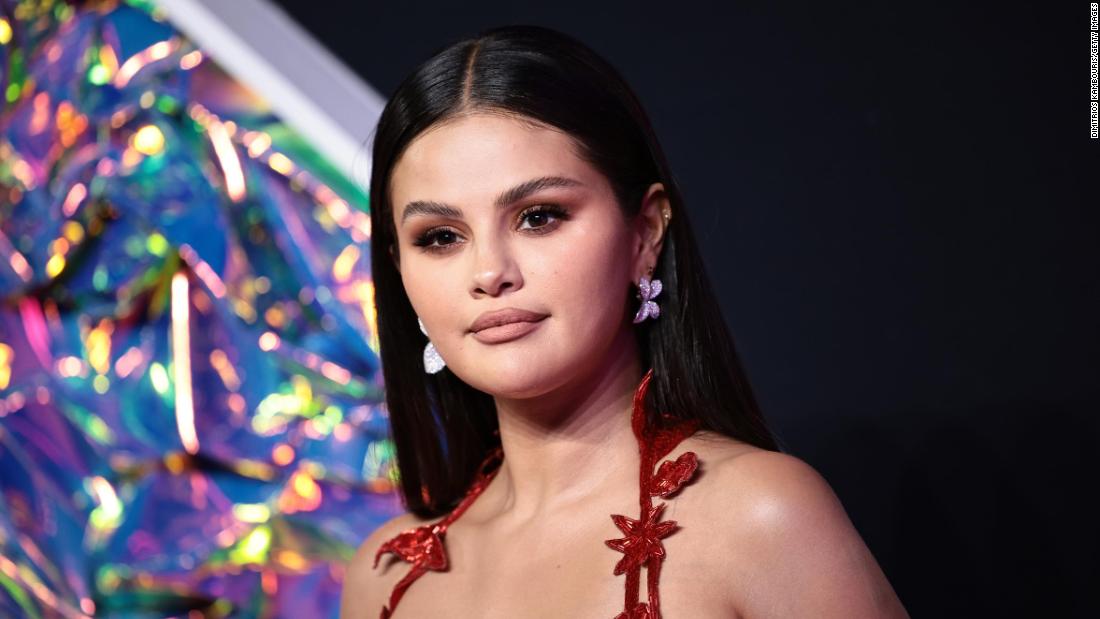 Selena Gomez habla de los cambios físicos de su cuerpo y los acepta ...