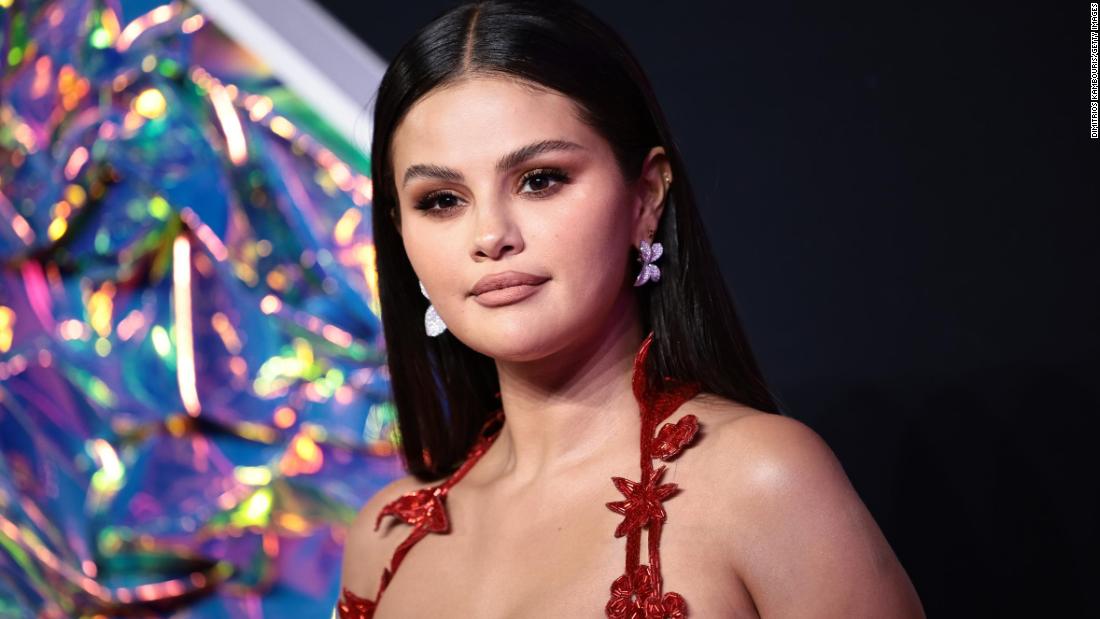 Selena Gomez habla de los cambios físicos de su cuerpo y los acepta ...