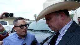 240307193137 shimon uvalde hp video CNN reporter confronts Uvalde investigator who cleared local police of wrongdoing
