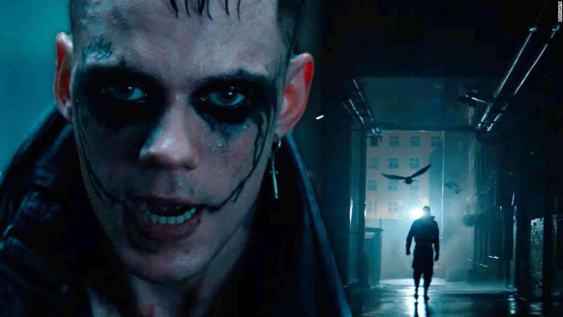 Bill Skarsgård se convierte en un sanguinario vengador en el avance de ...