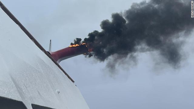 Gemist: 'Why is our tail on fire': Passenger records carnival cruise