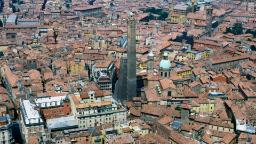 240328213947 italy leaning tower garisenda hp video An Italian tower is leaning too far. How the city is trying to save it