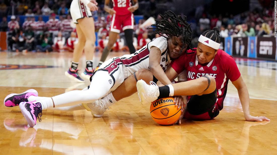 Fulwiley and Brooks battle for the ball in the second quarter.