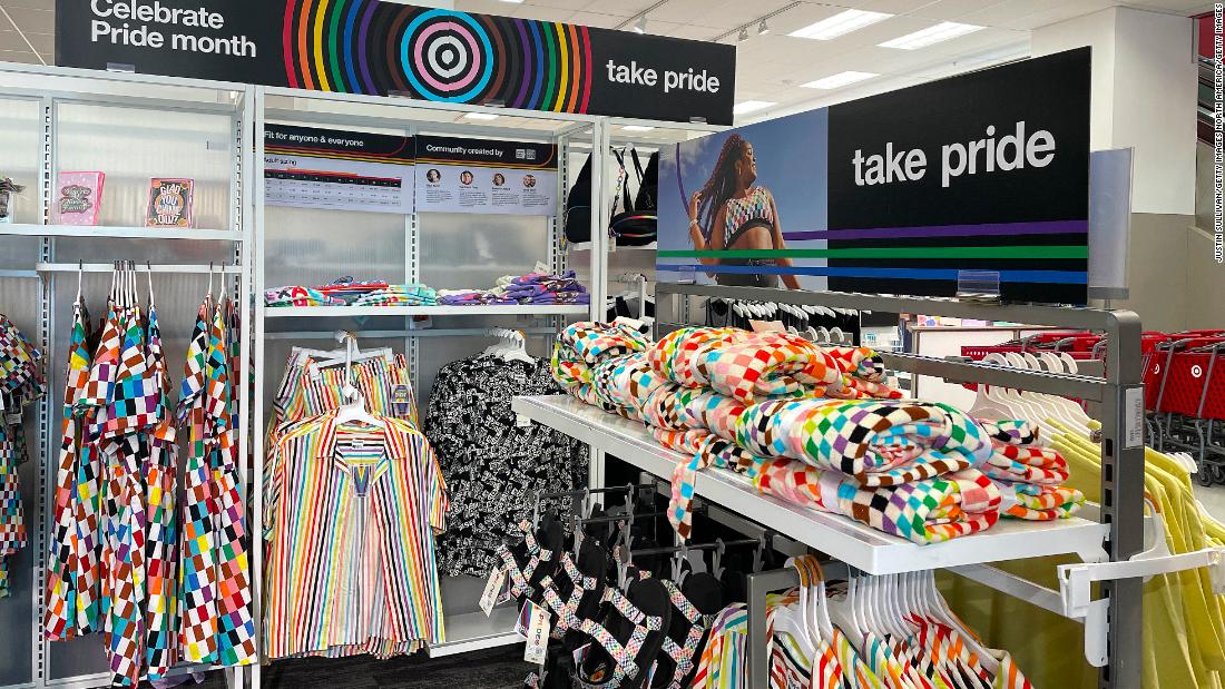 Target limita tiendas que venderán productos LGBTQ para el mes de junio ...